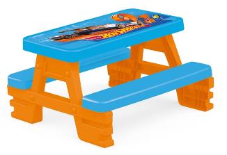 HW Picnic Table for 4