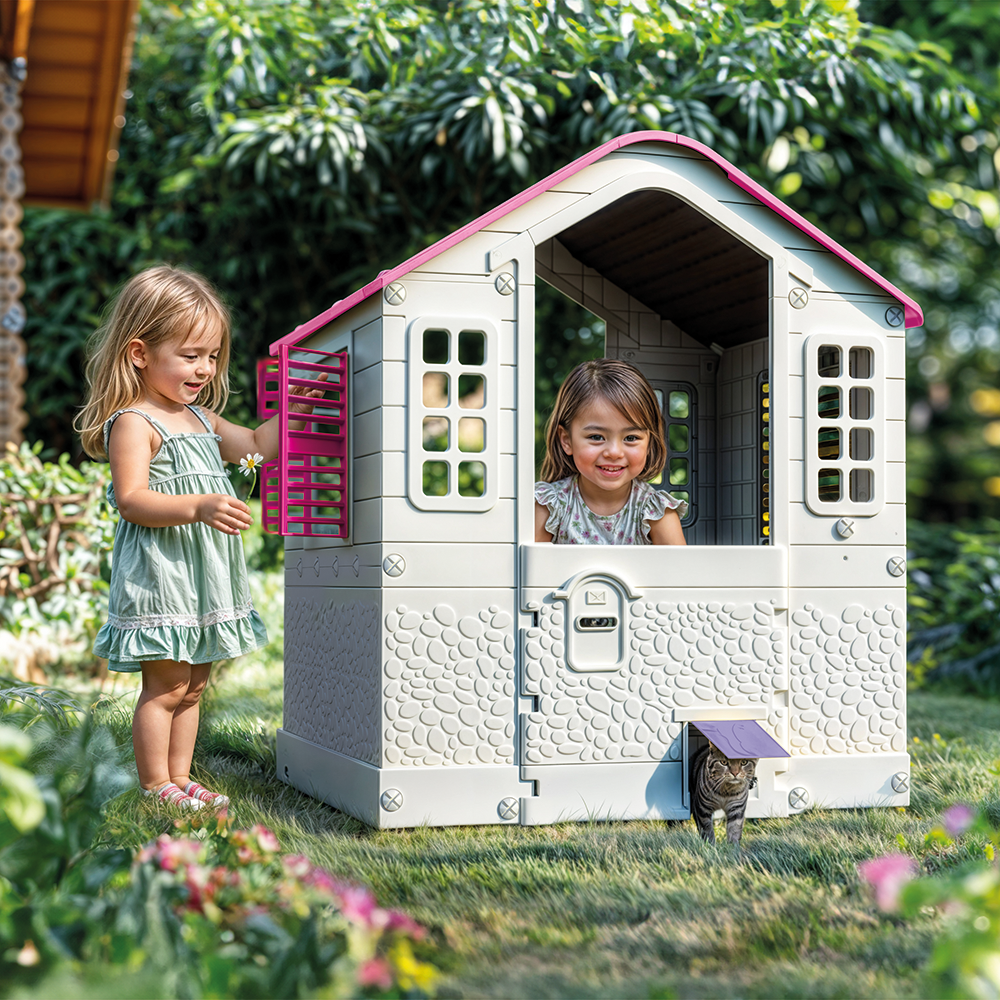 MY PLAYHOUSE IS PINK