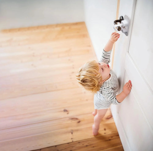 Dreambaby Adhesive Lever Door Handle Lock – 1 Pack