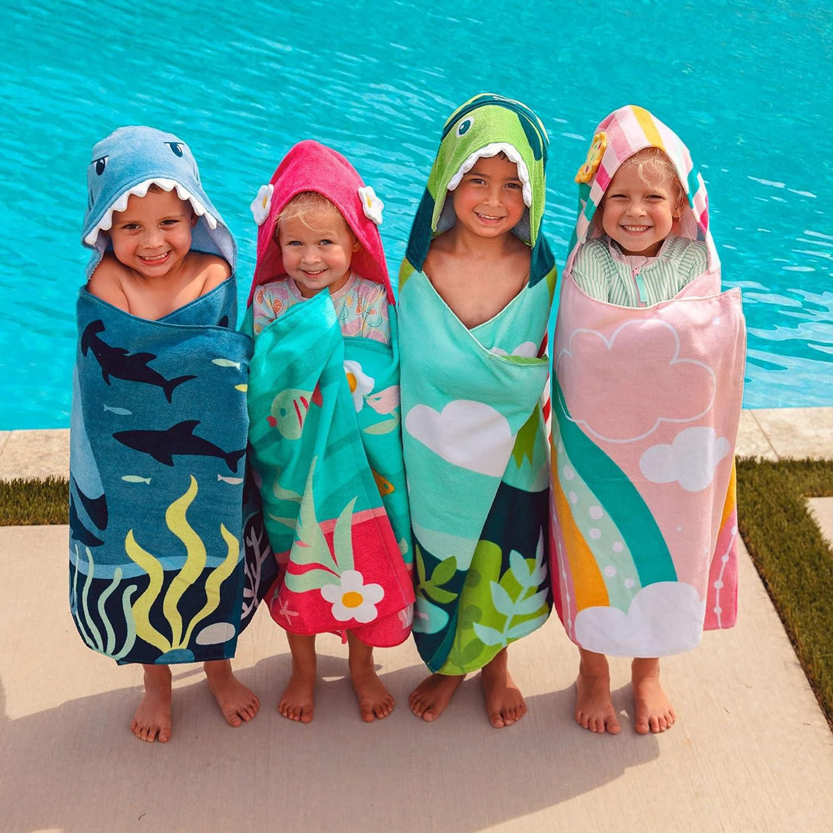 Stephen Joseph Hooded Bath & Beach Towel – Shark